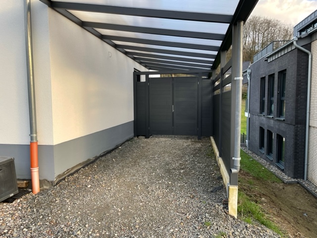 Sektionaltor braun Metallbau Schaefer